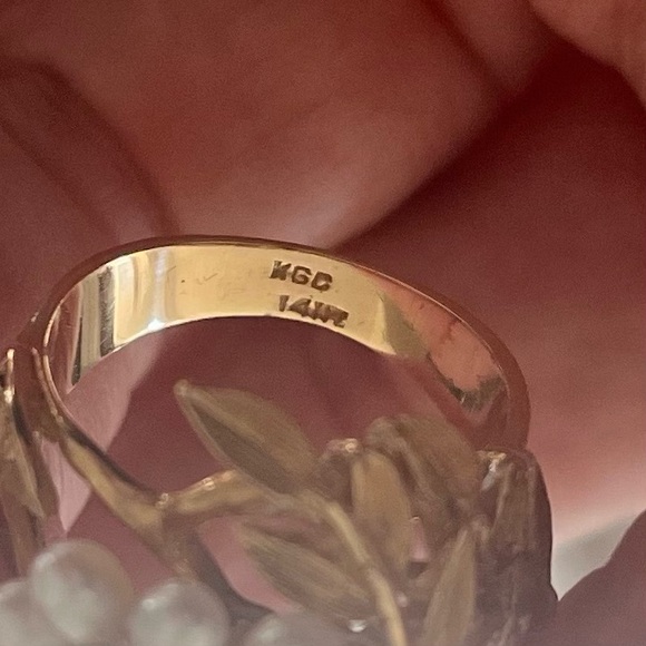 Mid-Century 14 K Solid Gold Seed Pearl Diamond Laurel Wreath Ring Size 6.5 - Picture 11 of 12